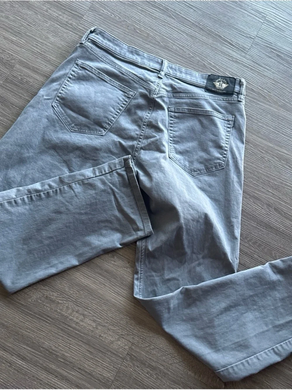 Dockers slim straight